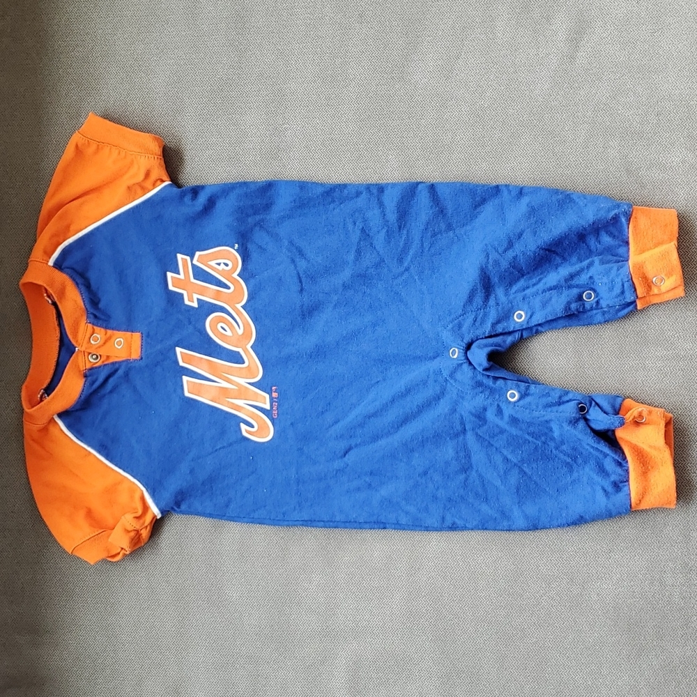New York Mets onesie size 6/9 months